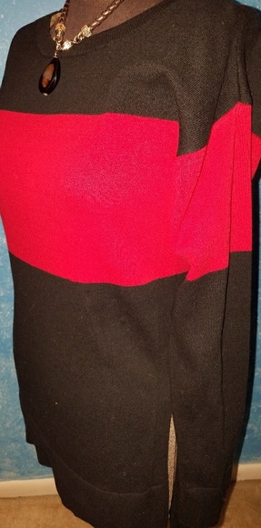 ❤PRICE DROPS❤The Limited Light Sweater - Picture 1 of 8